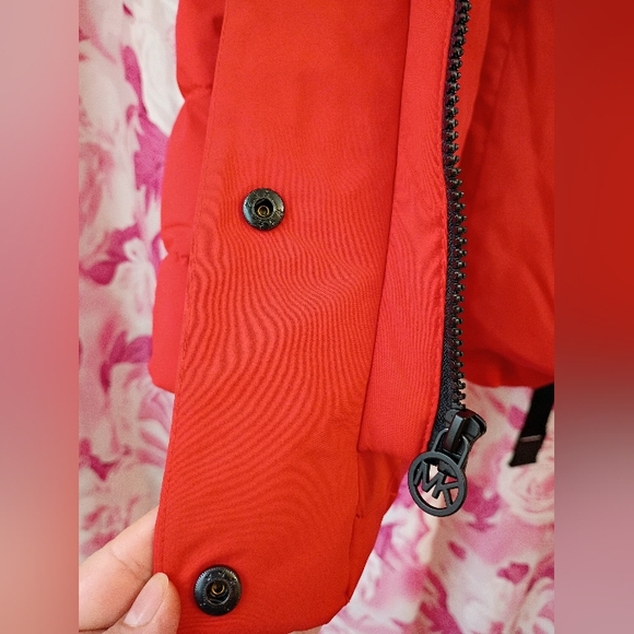 Michael Kors Red Coat Belted MK Designer Jacket  Black Fur Hood - Picture 9 of 16